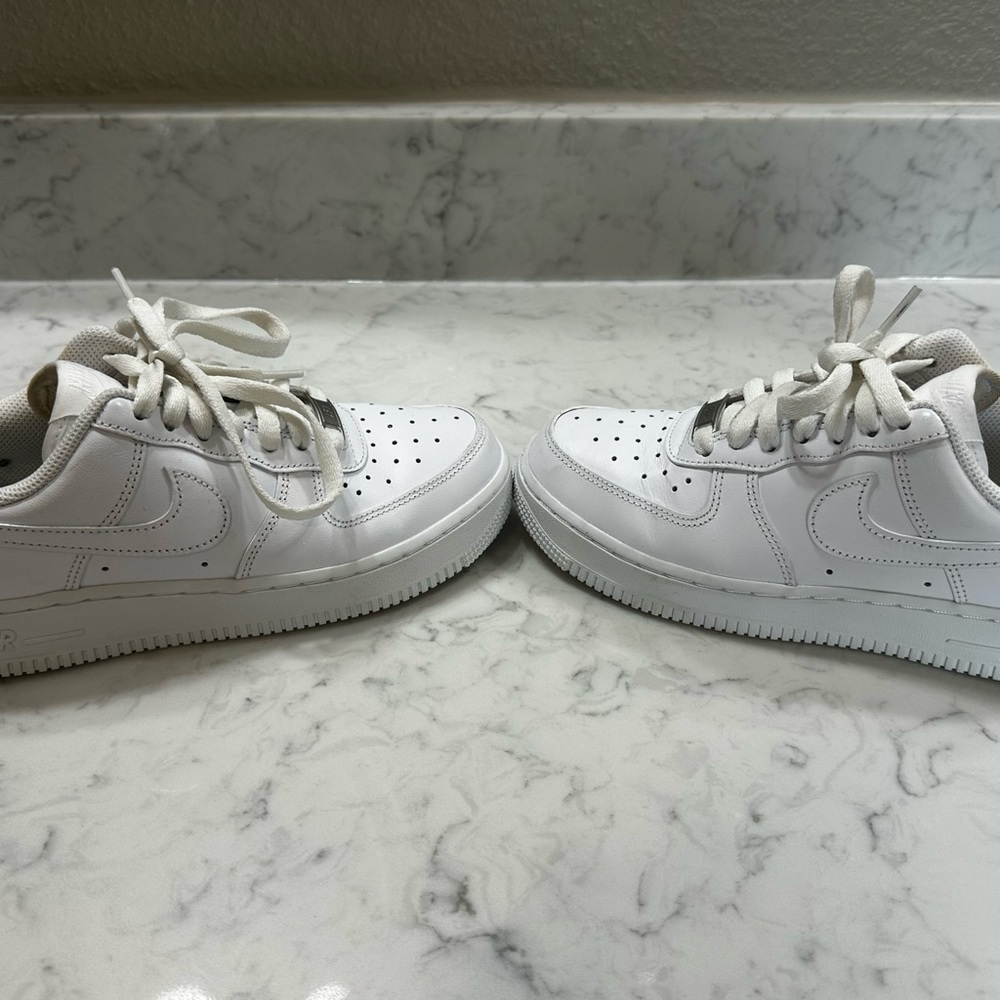 Nike White and Gray Sneakers